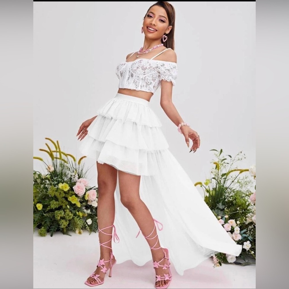 Elegant White Layered Ruffle Asymmetrical Hem Mesh Skirt